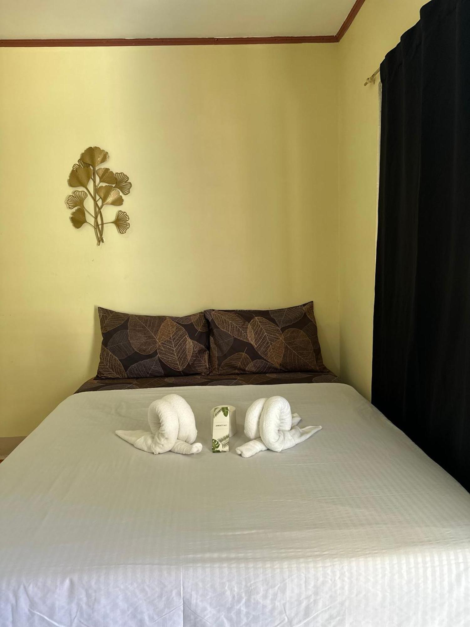 Trisha Guesthouse San Vicente  Buitenkant foto