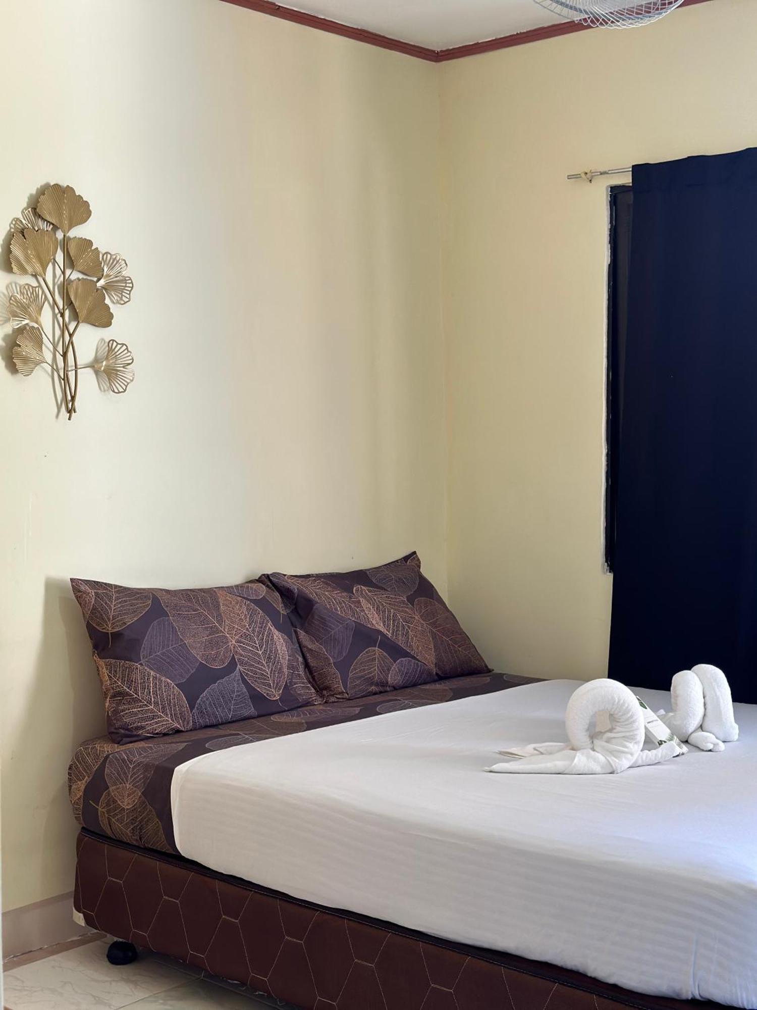 Trisha Guesthouse San Vicente  Buitenkant foto